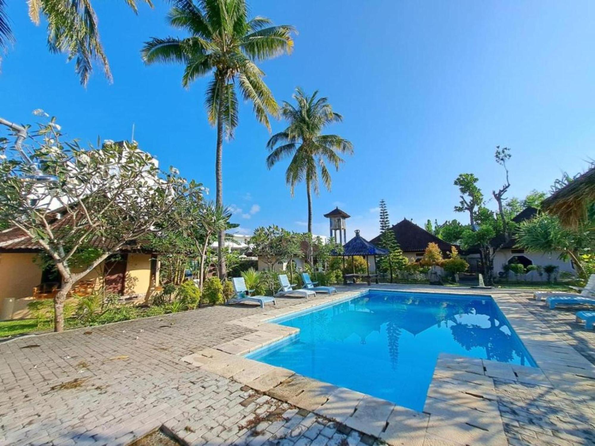 Gguesthouse Kuta  Екстер'єр фото