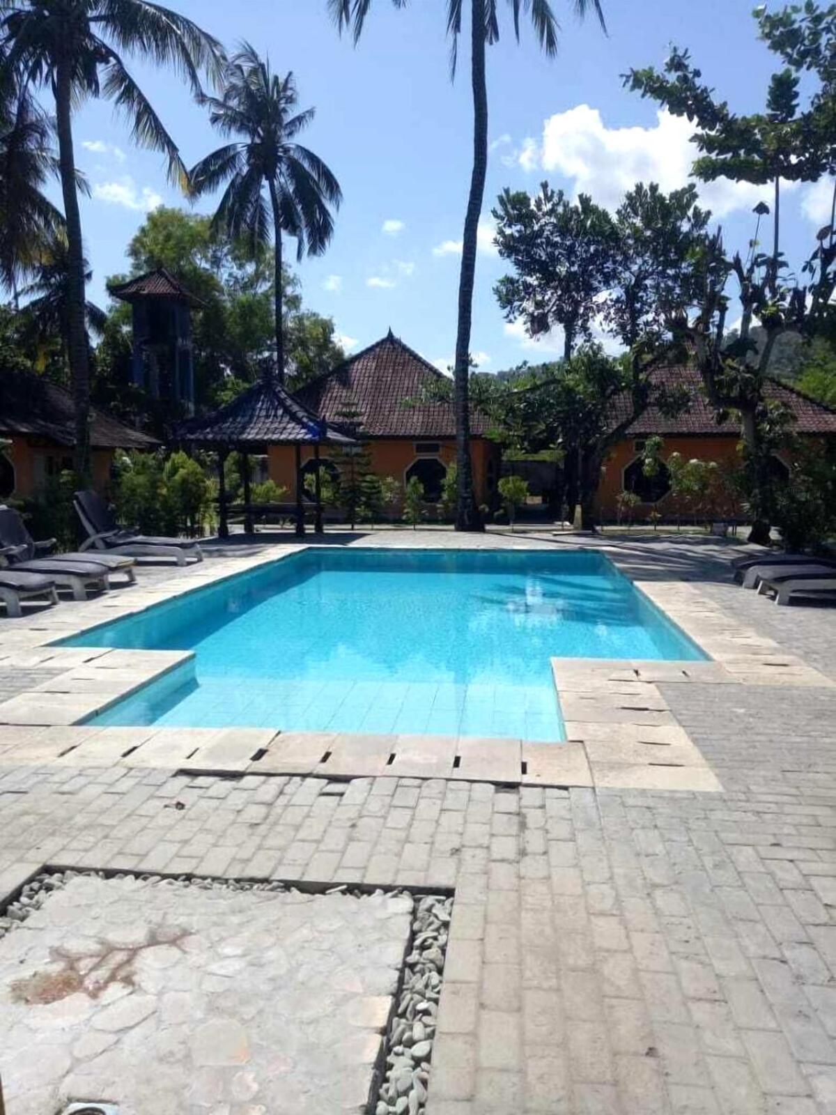 Gguesthouse Kuta  Екстер'єр фото