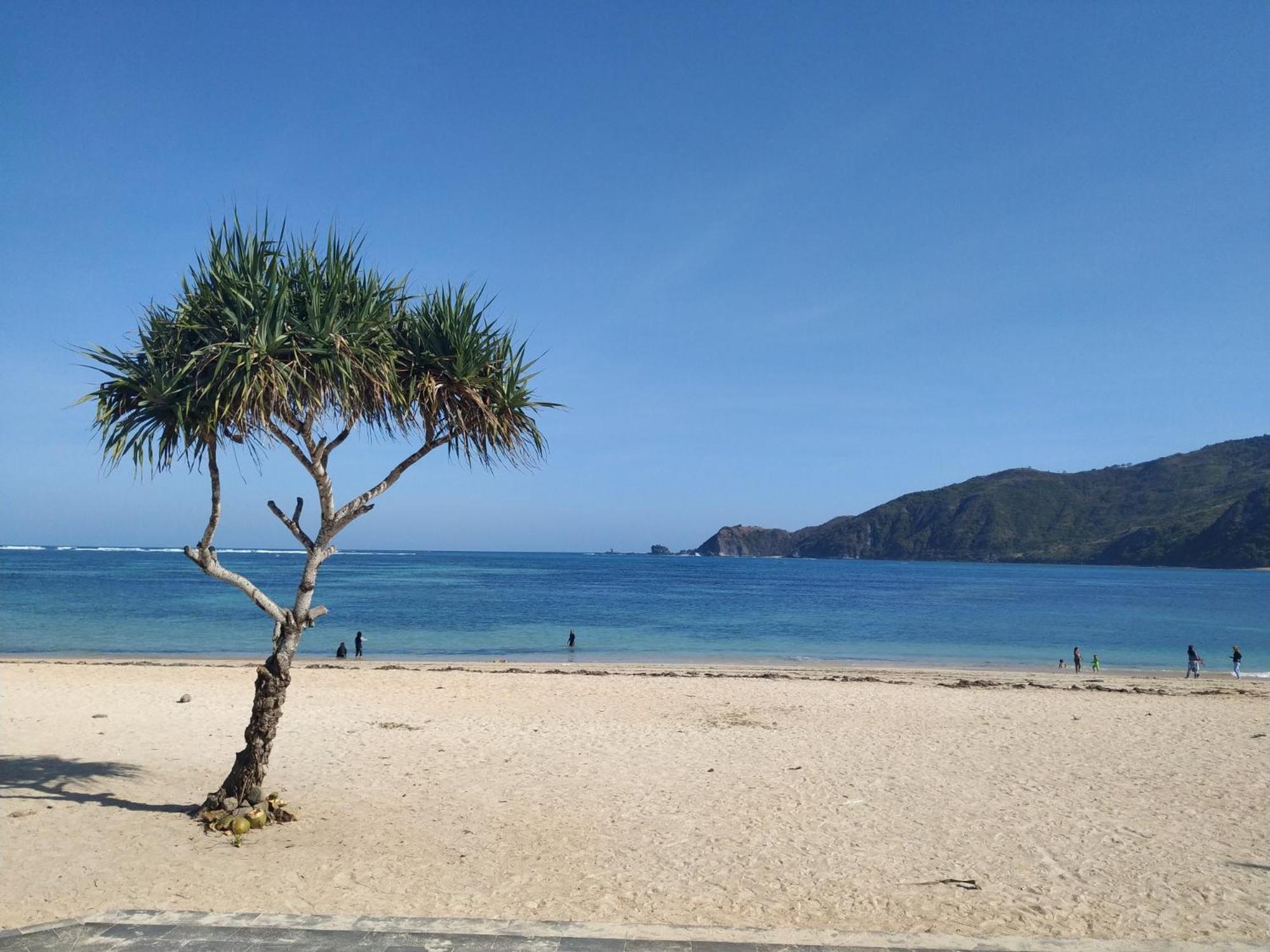 Gguesthouse Kuta  Екстер'єр фото